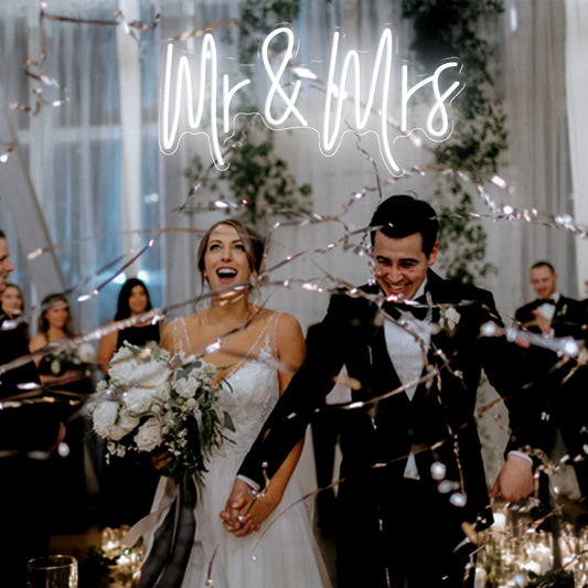 MR & MRS